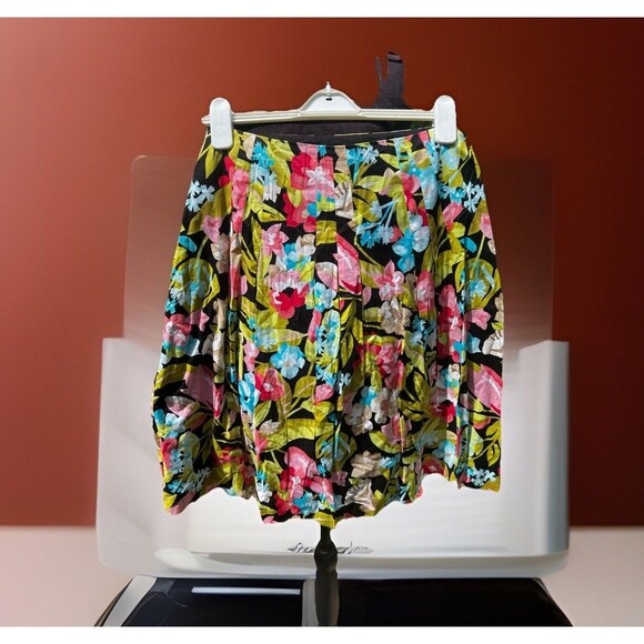 Talbots Dresses & Skirts - Talbots Black Tropical Floral Skirt Size 14 Knee Length Side Zipper
